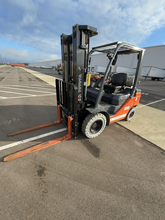 2022 TOYOTA 50-8FGU25