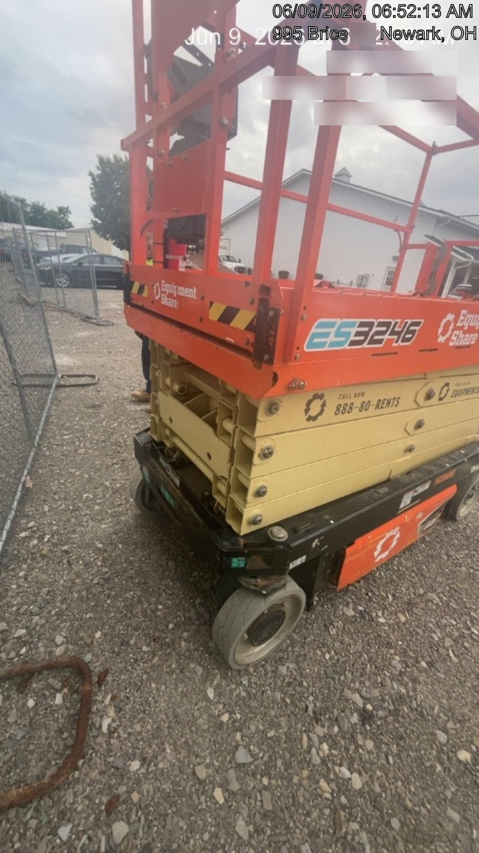 2022 JLG ES3246