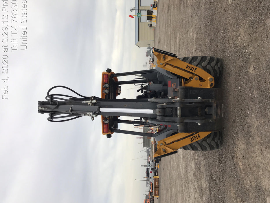 2019 John Deere 310LEP John Deere 310LEP, 4wd, Canopy, Standard dipper, ISO, Rear Auxiliary Hydraulics, Manual QC, Powertrain & Hydraulics, 60 Mo / 5,000hr Powertrain & Hydraulics Extended warranty, 12”, 18”, and 24” buckets