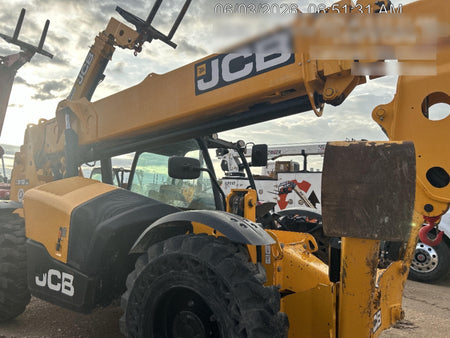 2023 JCB 512-56