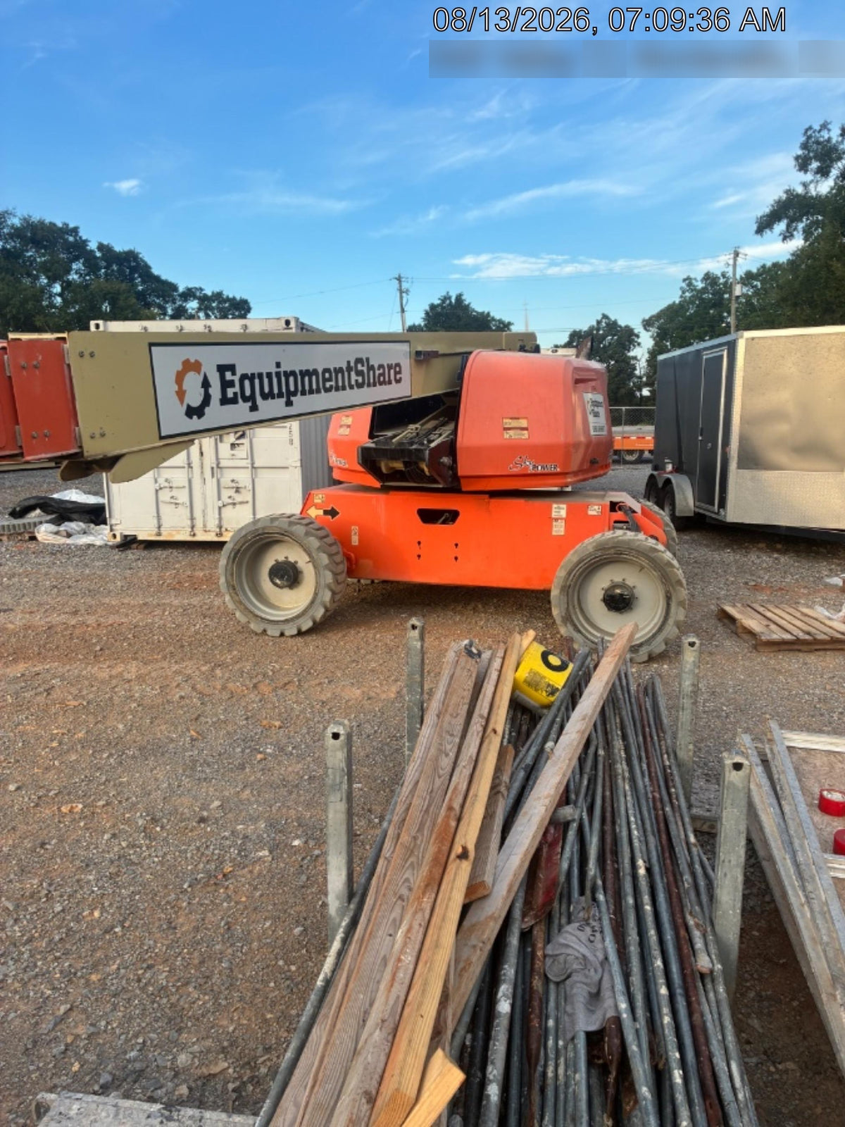 2019 JLG 660SJ