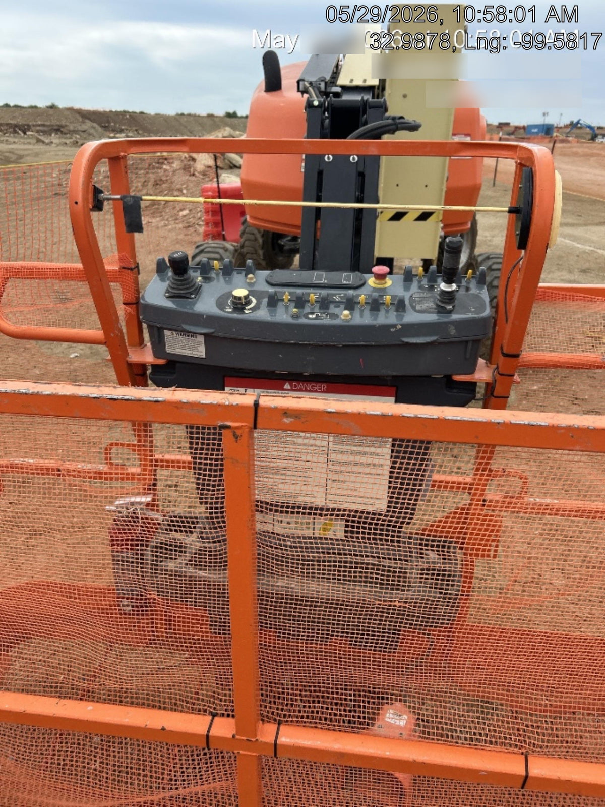 2023 JLG 450AJ
