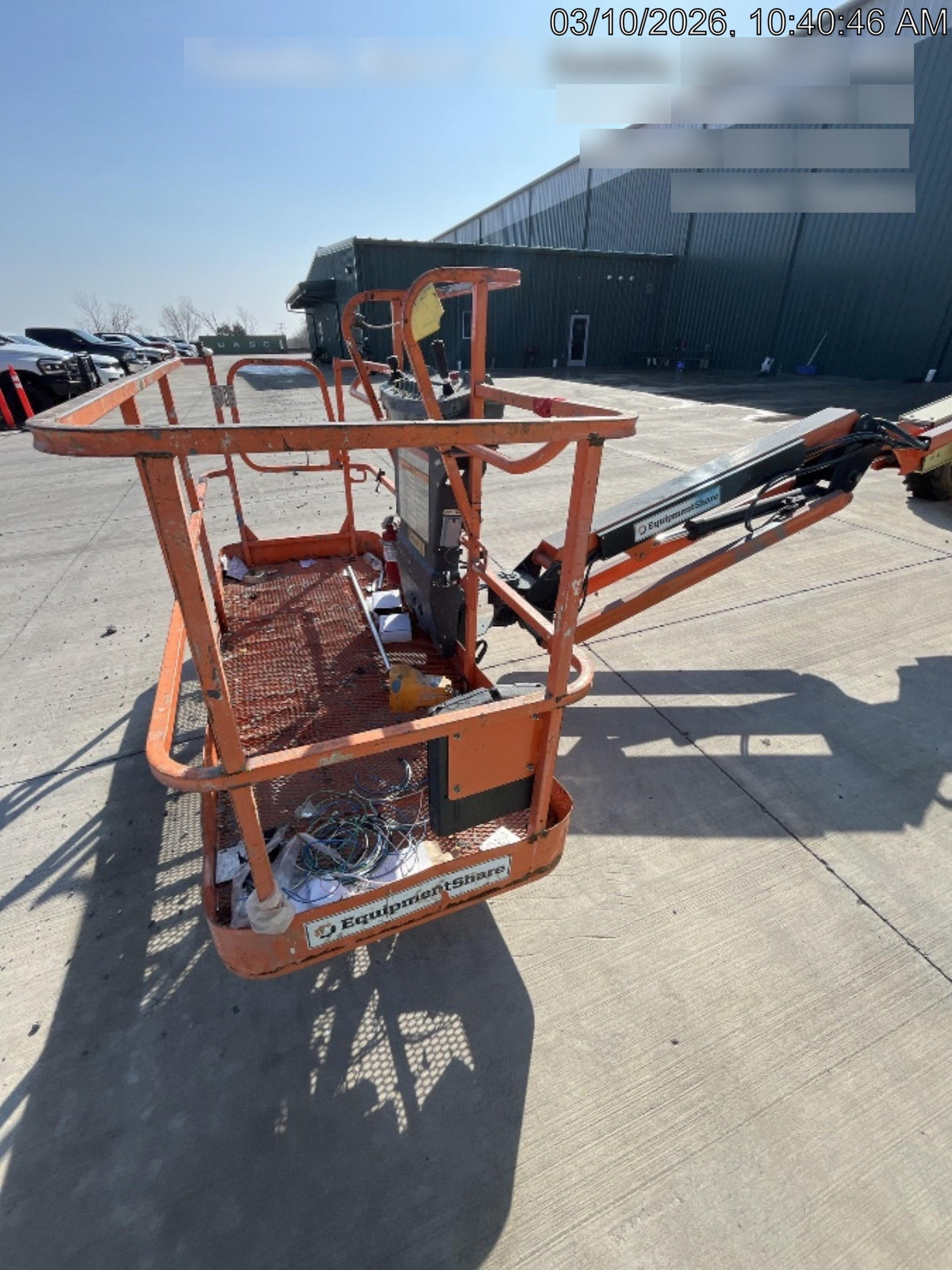 2019 JLG 460SJ