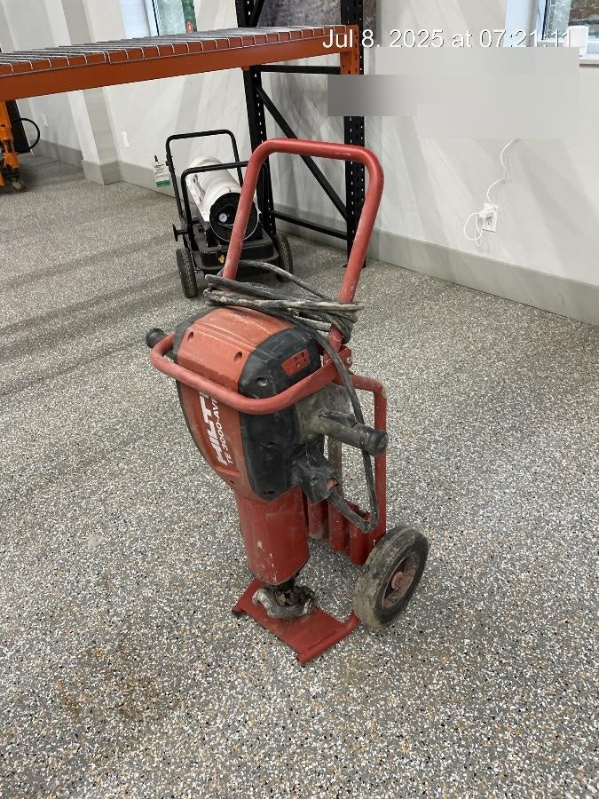2021 HILTI TE 3000-AVR