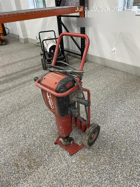 2021 HILTI TE 3000-AVR