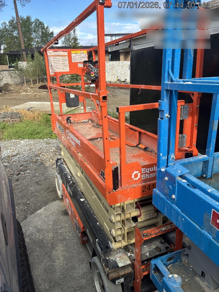 2022 JLG ES2632