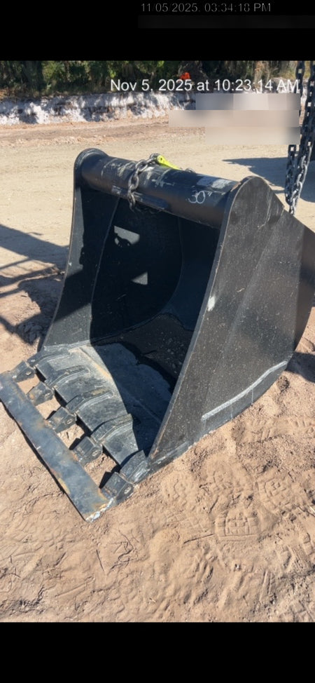 2024 SOLESBEE 30" Bucket - Solesbee