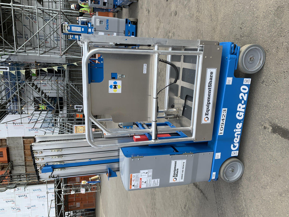 2020 GENIE GR-20