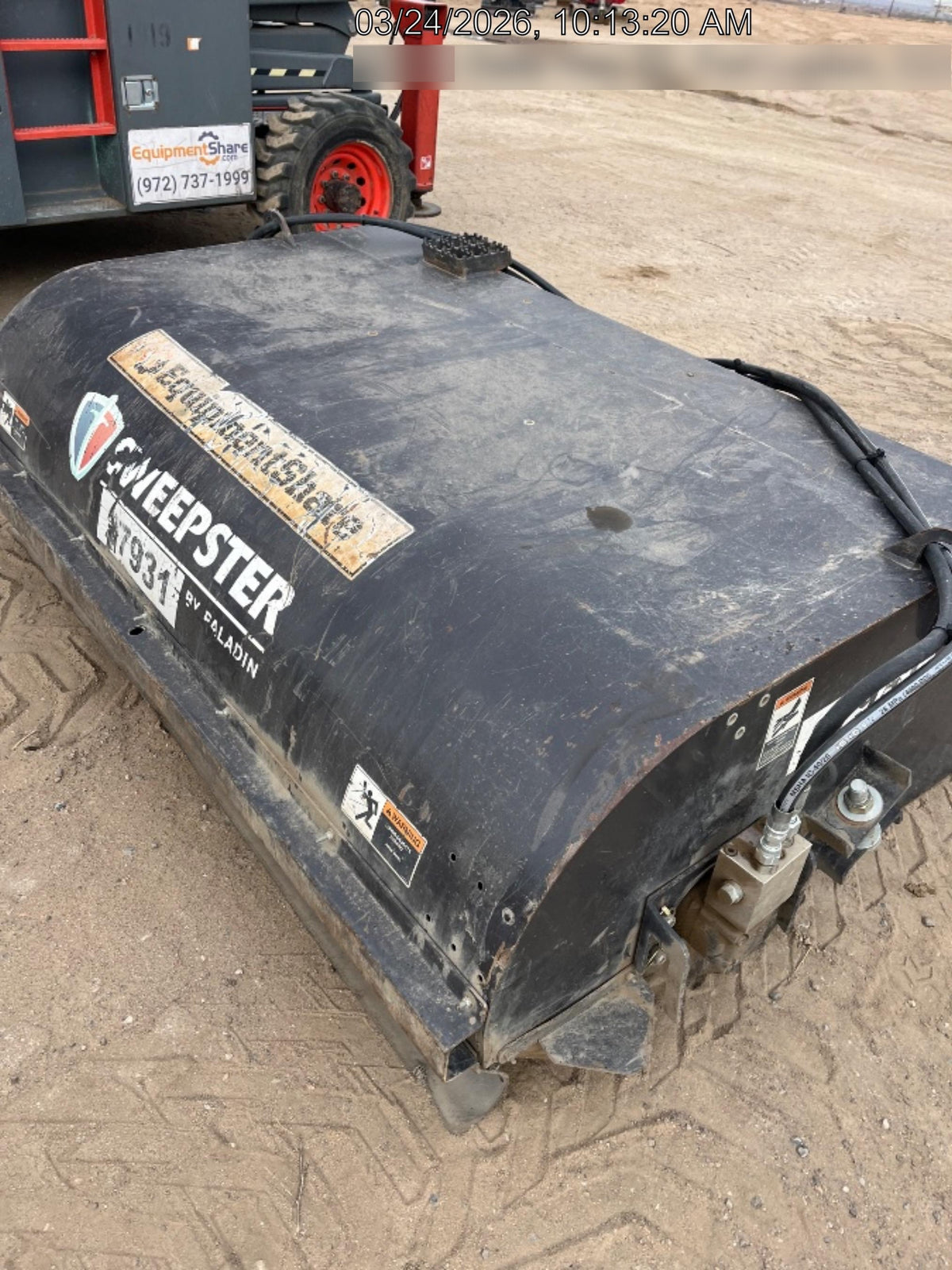 2019 PALADIN Sweepster SB72