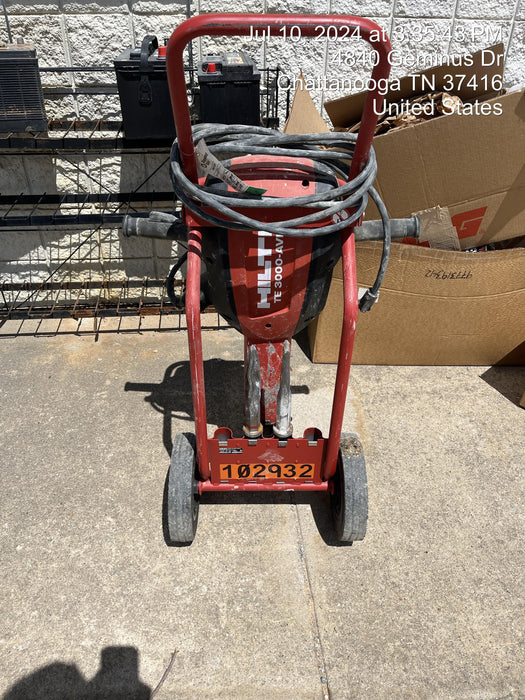 2020 HILTI TE 3000-AVR