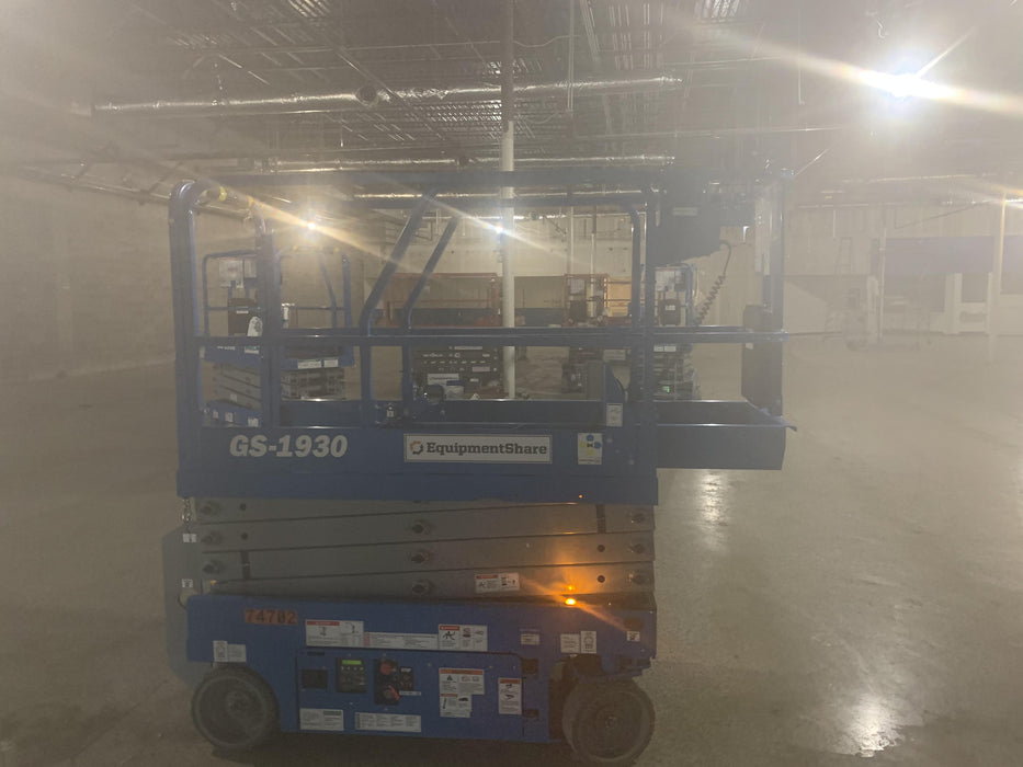 2020 Genie GS-1930 Fixed rails with chain entry gate - Pre A92.20