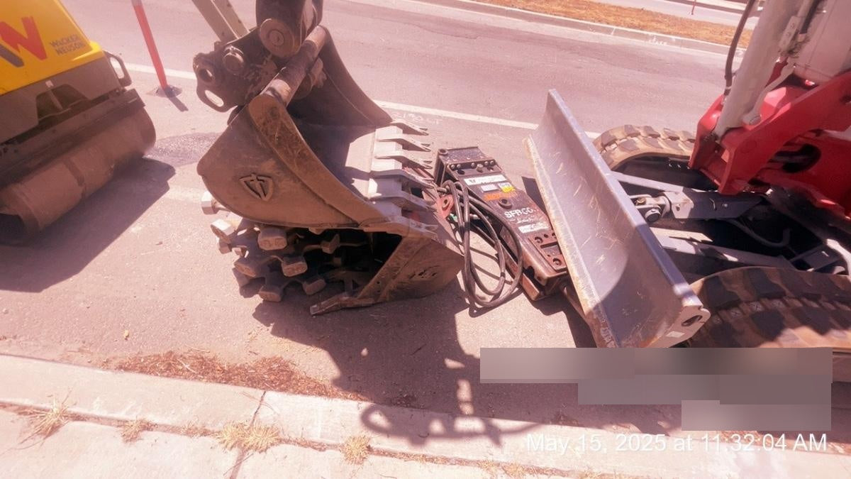 2021 DOOSAN 30" Bucket - Doosan