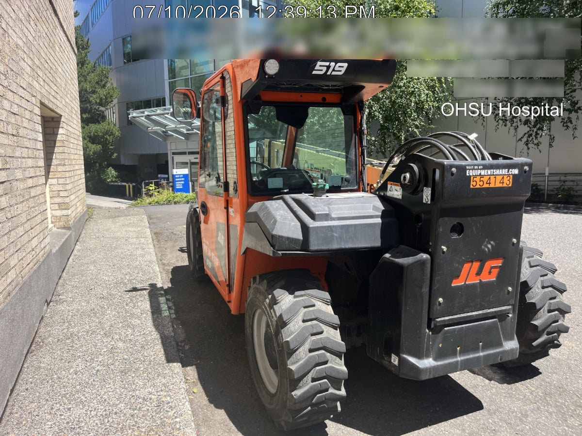2025 JLG 519