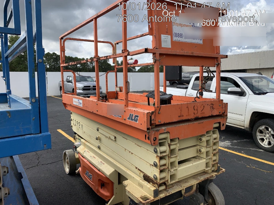 2016 JLG 3246ES