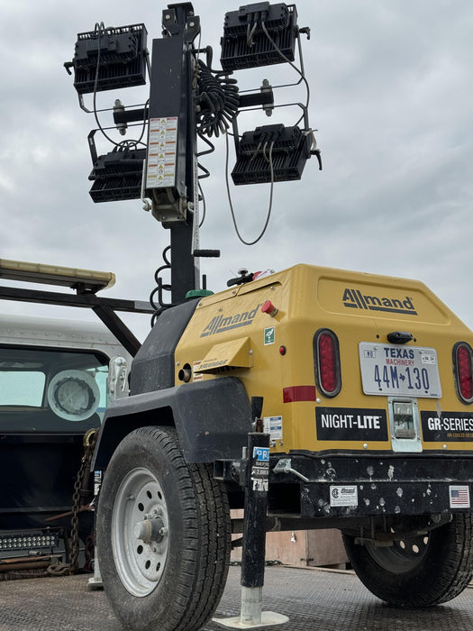 2022 Allmand NLV3GR (4) LED Light Fixture 350W, 23' Vertical Mast, 3kW Prime, Towable, ES Decals, T3