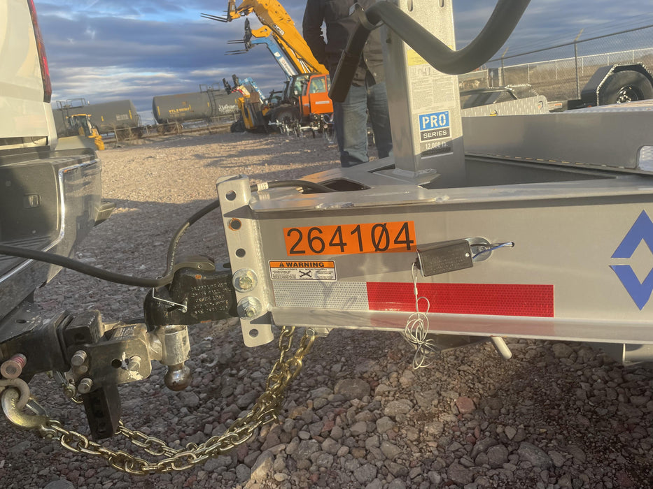 2022 DIAMOND C TRAILERS HDT-20T