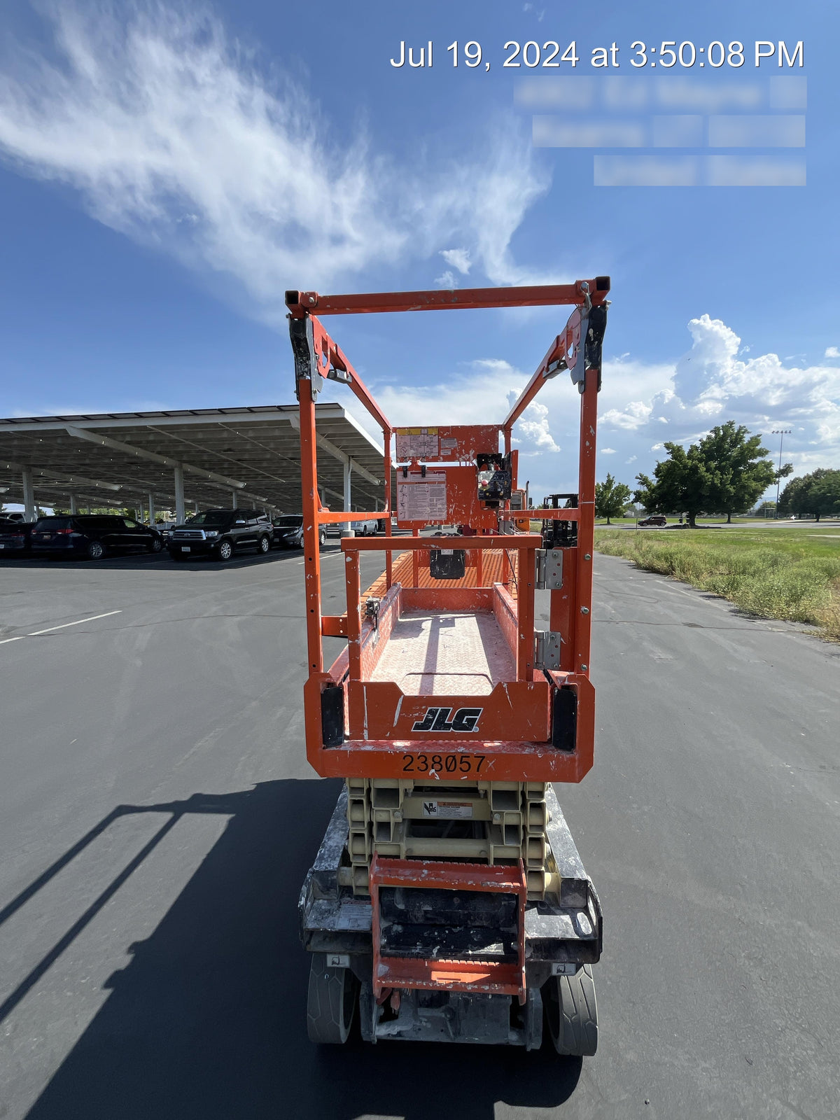 2022 JLG ES1932