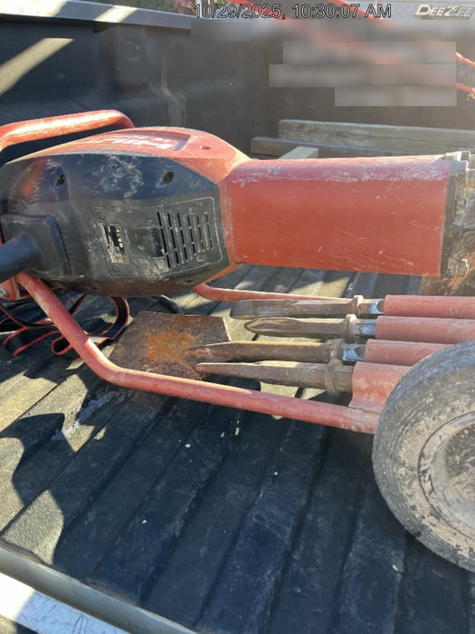 2020 HILTI TE 3000-AVR