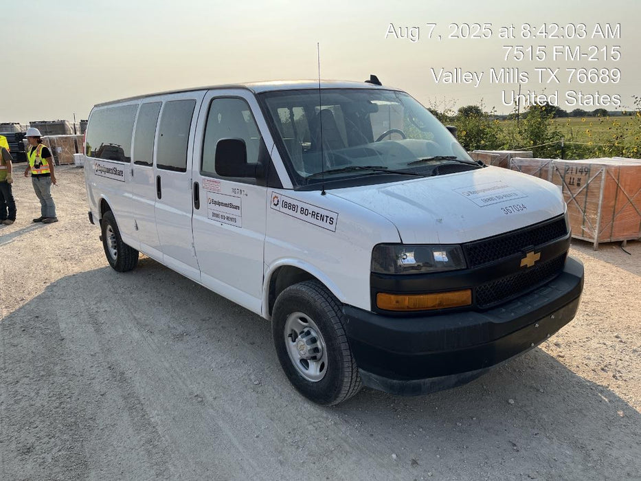2023 CHEVROLET Express Van - Rental