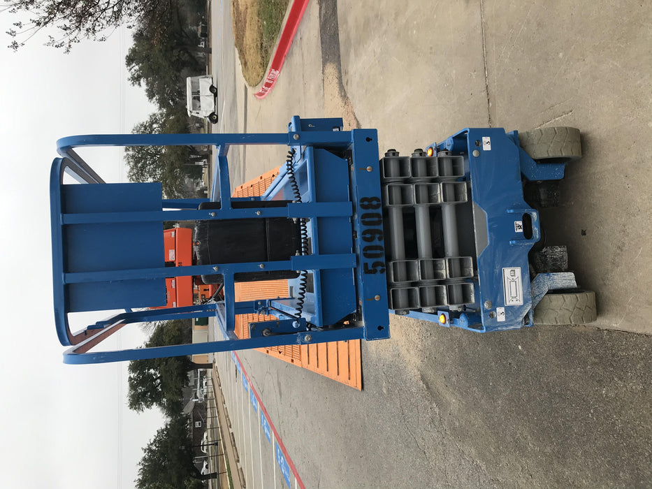2019 Genie GS-1930 Fixed Rails with Chain Entry