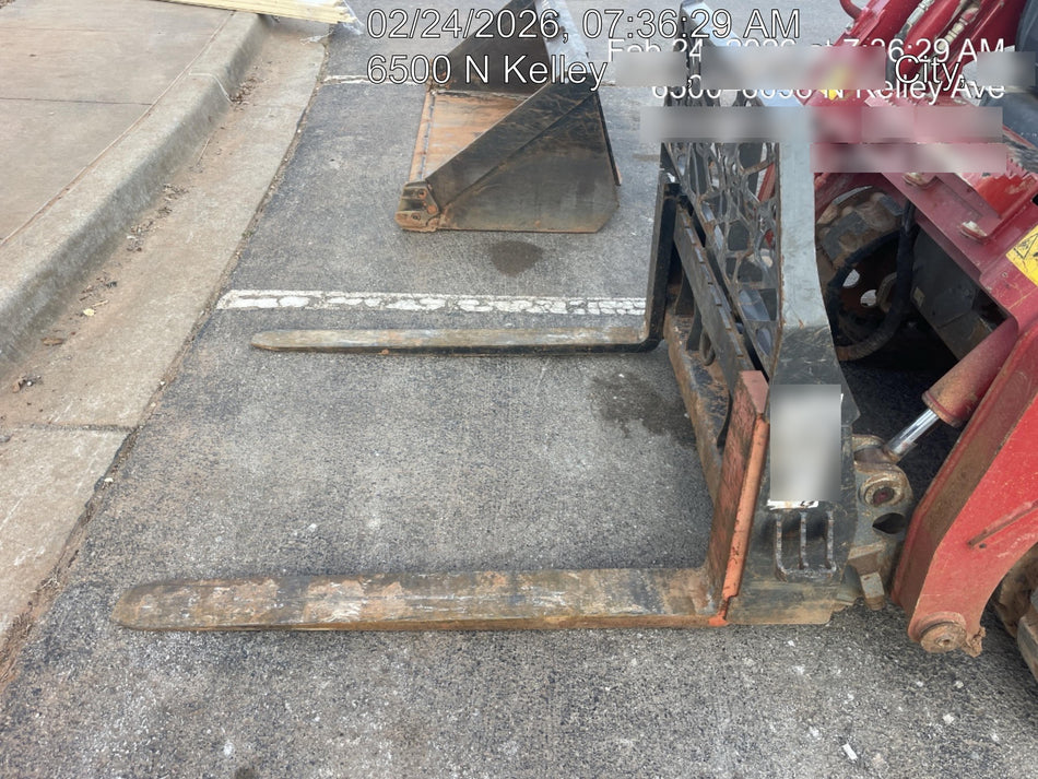 2022 PALADIN 48" Pallet Forks - Paladin