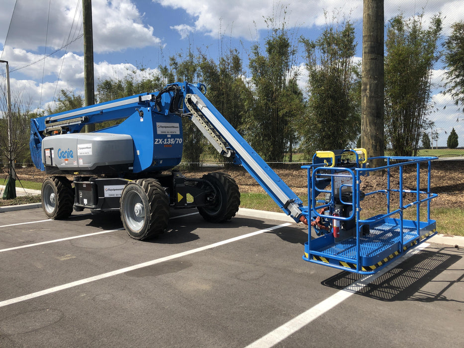 2020 GENIE ZX-135/70