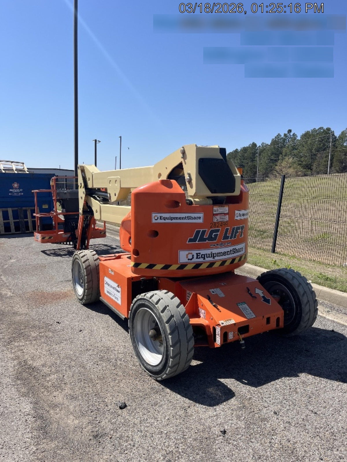 2022 JLG E450AJ