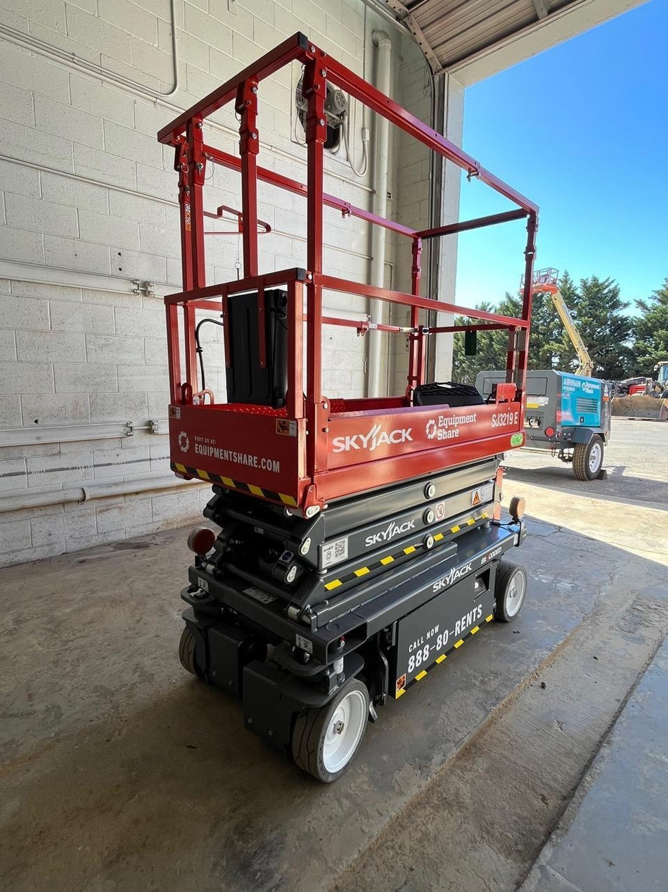 2024 SKYJACK SJ3219E