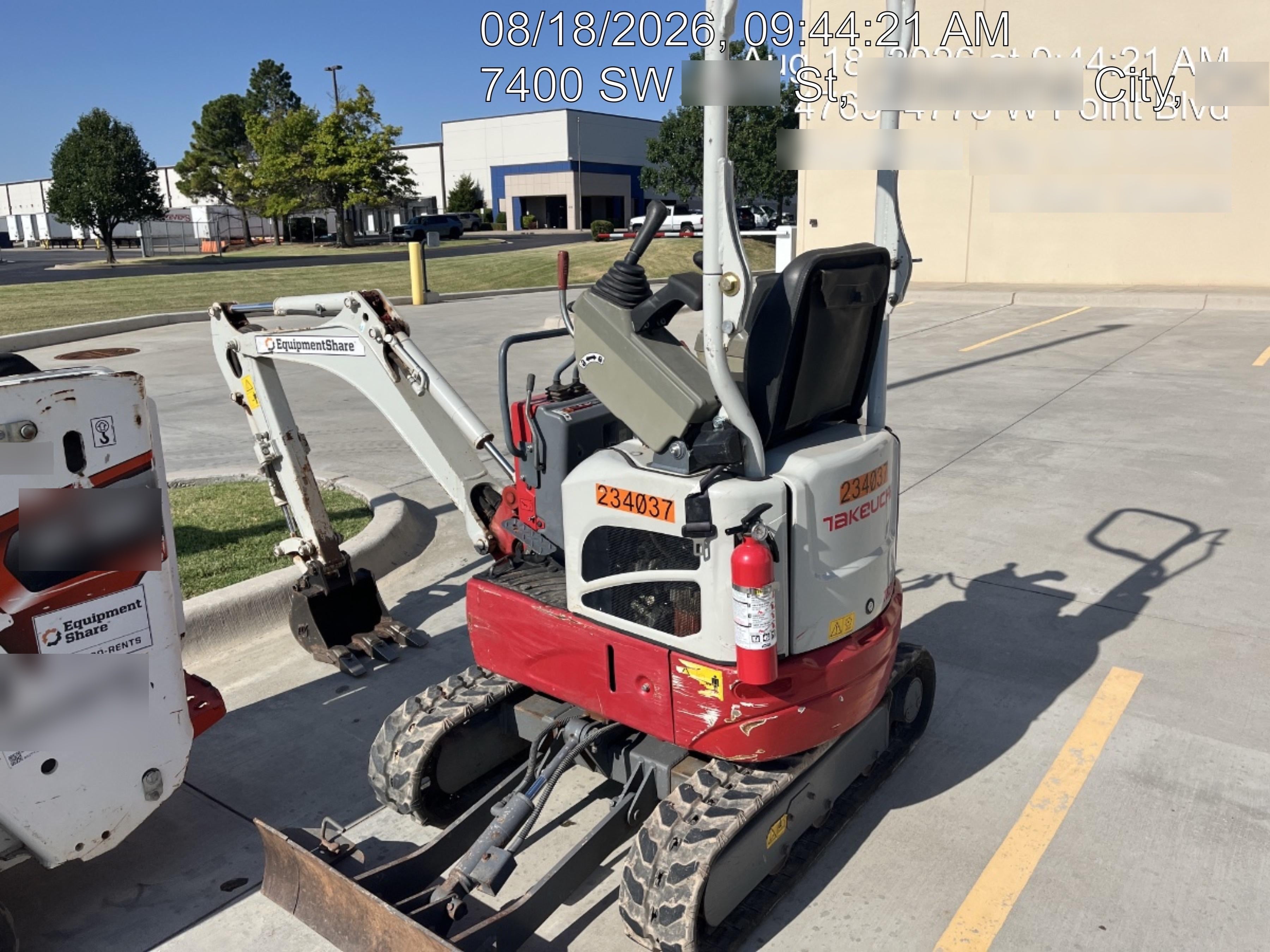 2022 TAKEUCHI TB210R