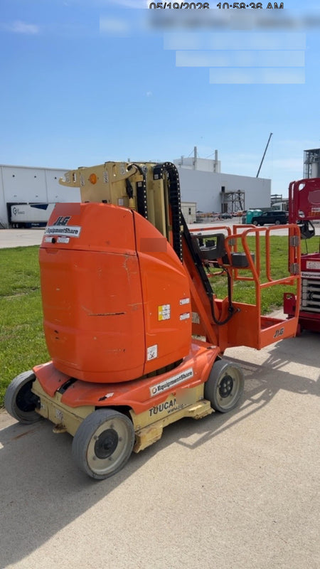 2019 JLG T26E