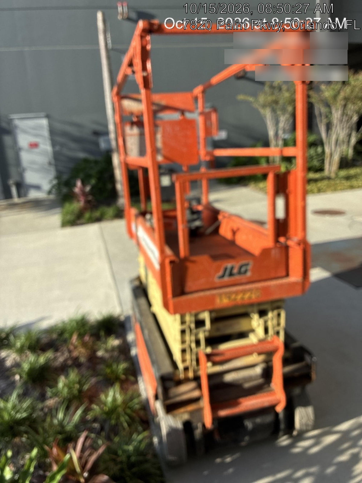 2021 JLG ES1932