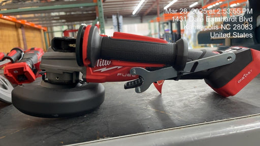 2025 MILWAUKEE 2986-20