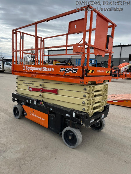 2022 JLG R4045
