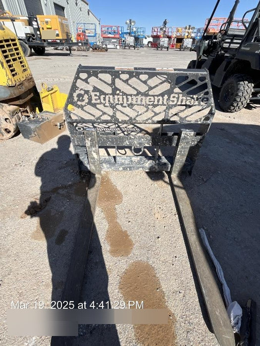 2024 PALADIN 48" Pallet Forks - Paladin