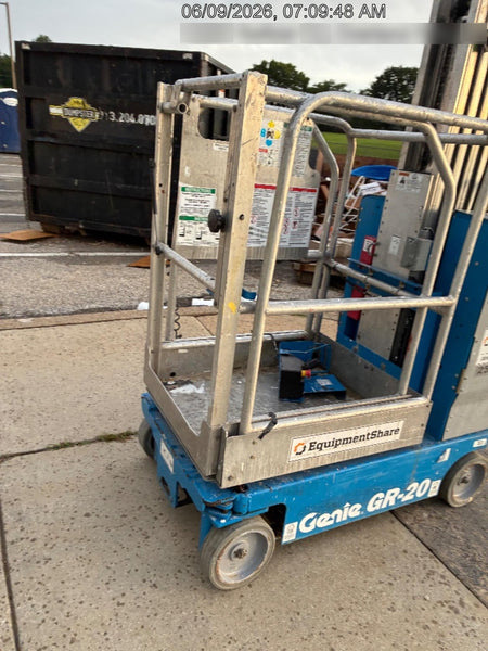 2020 GENIE AWP-30S