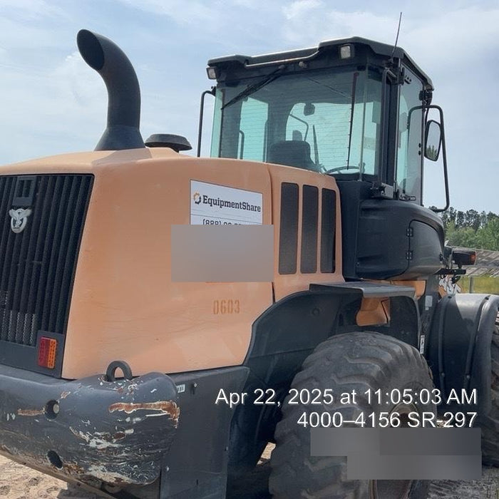 2018 Case 621G CLOSED CAB, 1 FUNCTION, JRB 416 STYLE HYD COUPLER