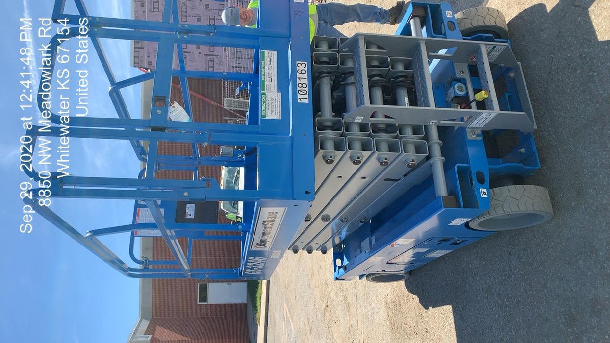 2020 Genie GS-3246 Standard, Folding full height swing gate