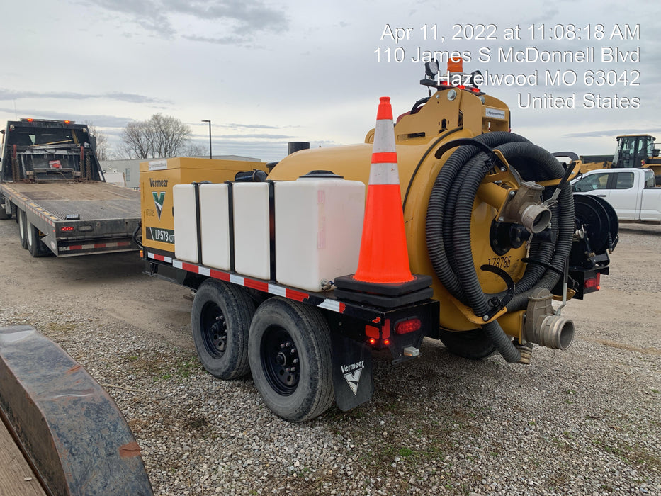 2021 VAC-TRON LP573XDT