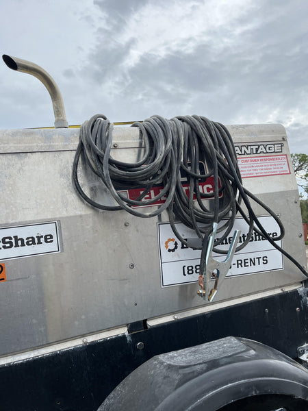 2019 Lincoln Electric Vantage 322 Welder Ready-Pak 3, Two wheel trailer, Fender and Light kit, Cable Rack