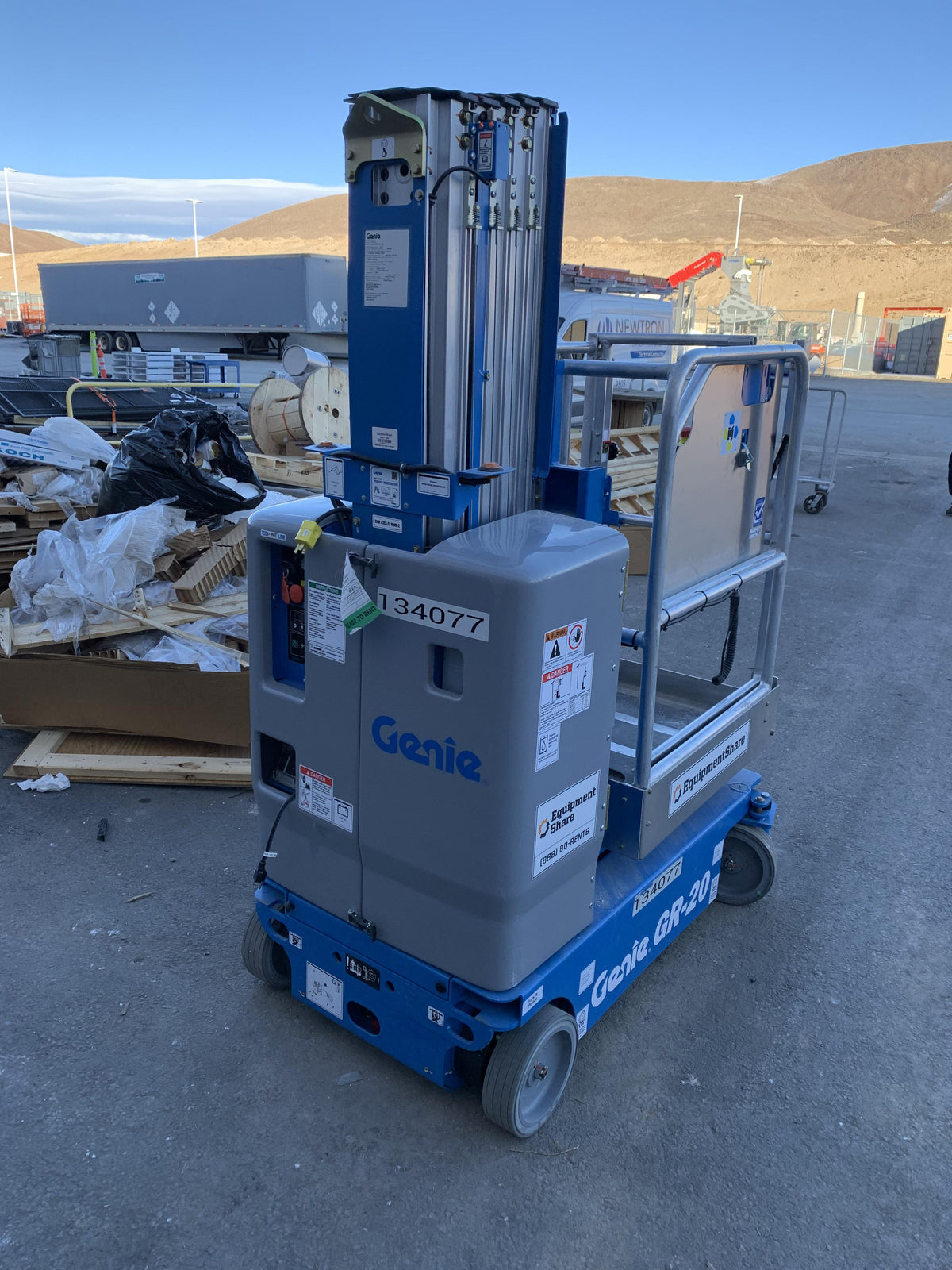 2021 GENIE GR-20