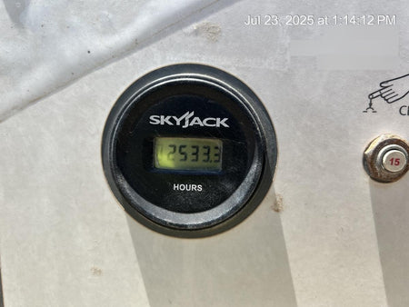 2017 SKYJACK SJ45T+