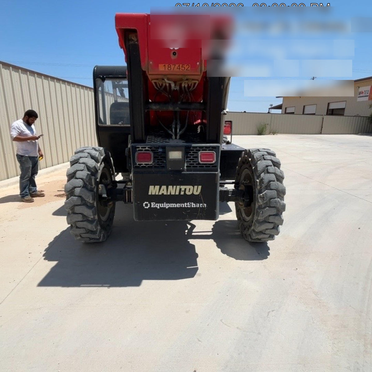 2021 MANITOU MTA8044