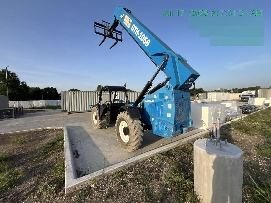 2017 GENIE GTH-1056