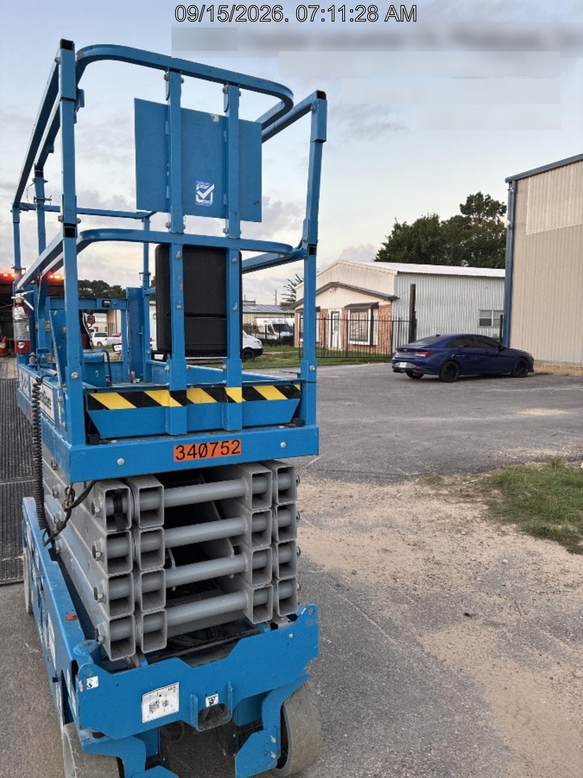 2023 GENIE GS-3232