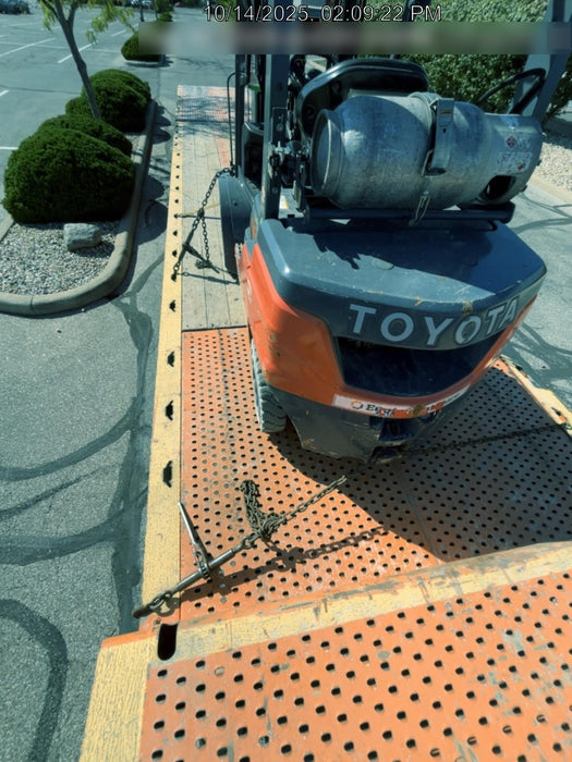 2022 TOYOTA 50-8FGU25