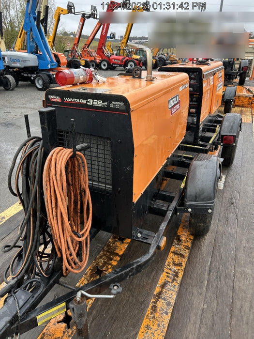 2021 Lincoln Electric Vantage 322 Vantage 322 Ready Pak 3 w/ Decals, ORANGE (includes trailer, cable rack, fender light kit) NO Telematics