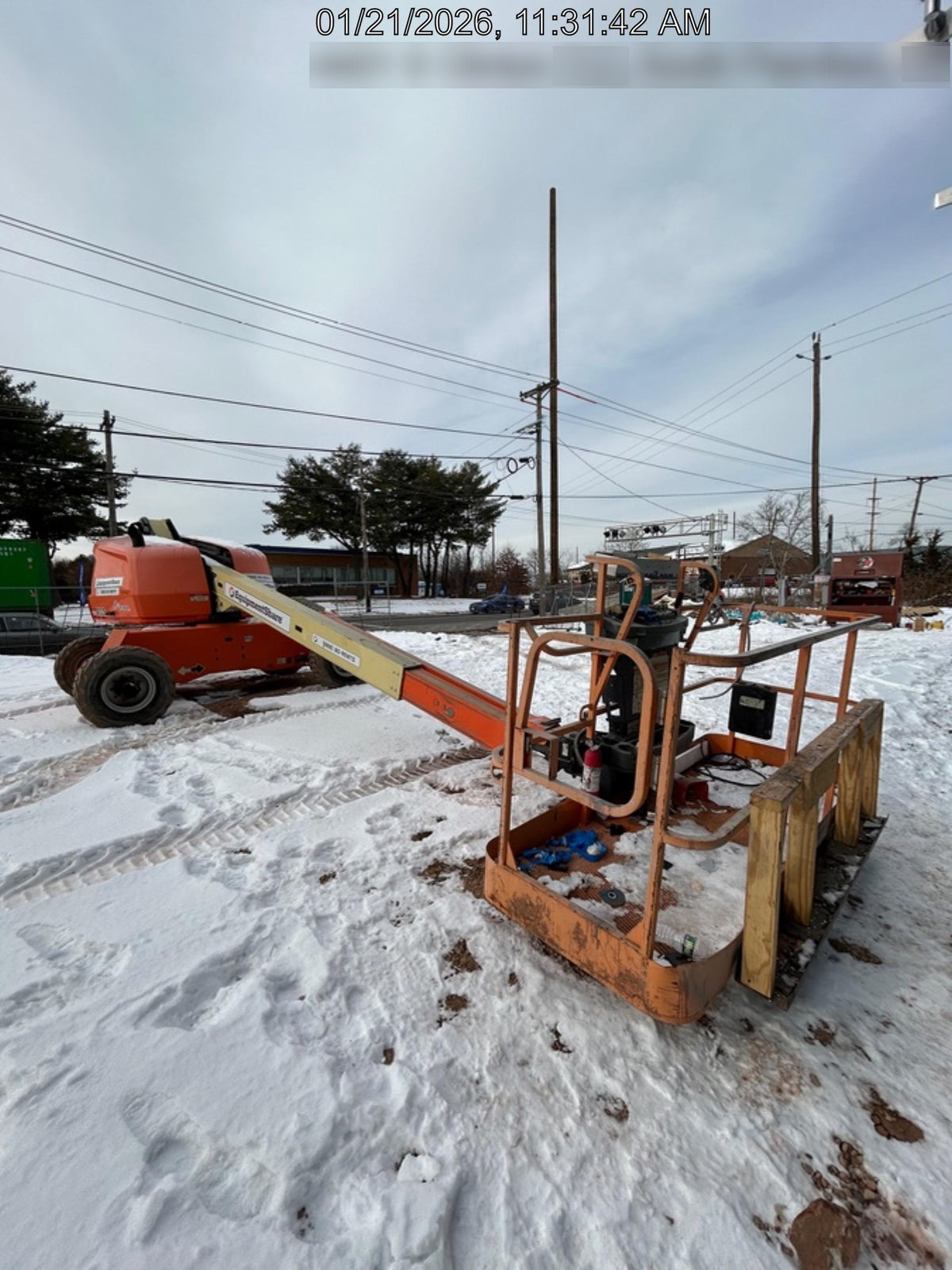 2021 JLG 400S