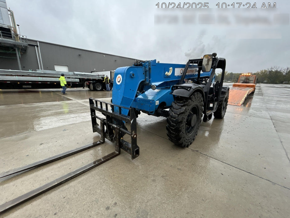 2018 Genie GTH-844 GTH-844 w/Open ROPS, Solid Tires, beacon/work lights, 60" carriage/forks