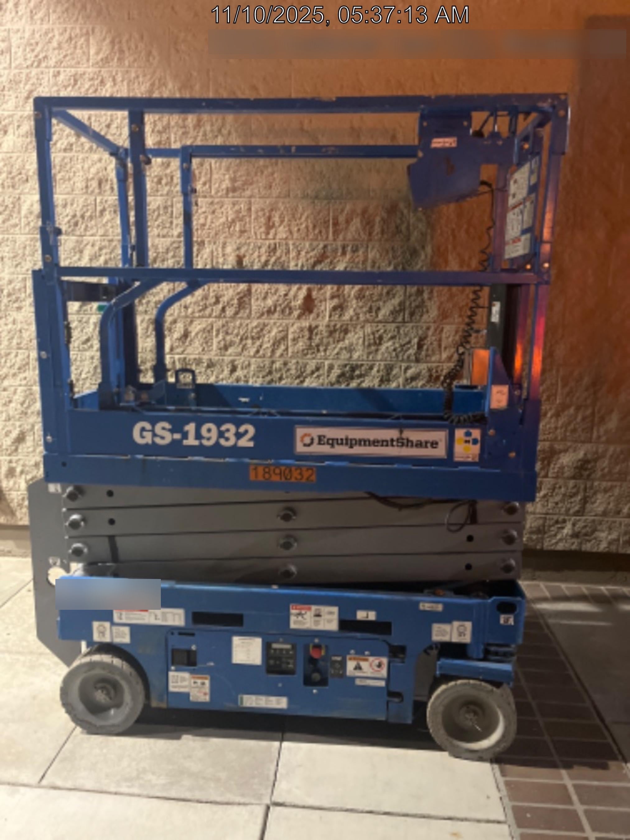 2021 GENIE GS-1932