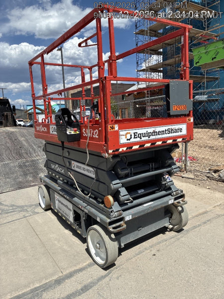 2021 SKYJACK SJ4732